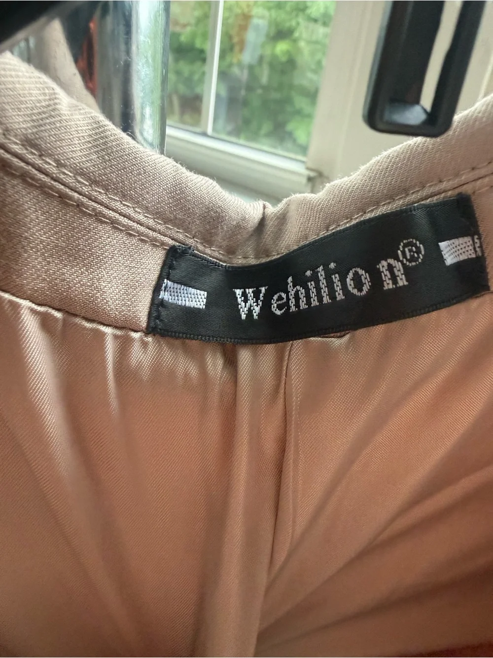 Wehilion sophisticated tan